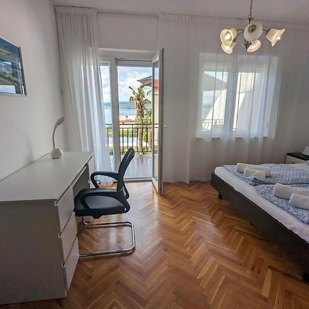 Apartment Adria Crikvenica Exterior foto